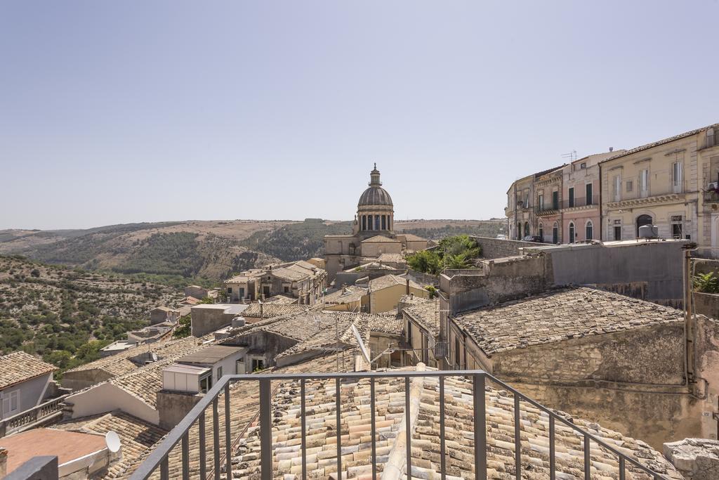 Giardino Sul Duomo Bed and Breakfast Ragusa Eksteriør billede